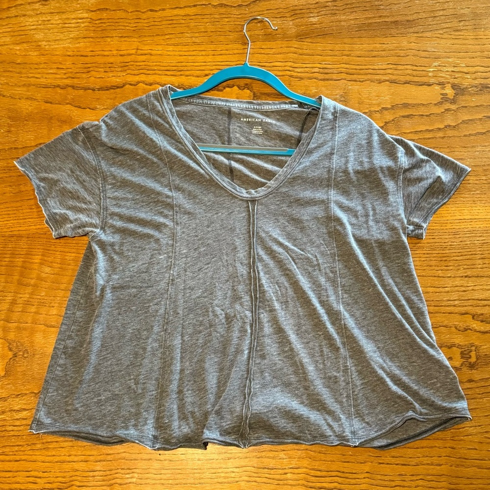 American Eagle Gray Short Sleeve Shirt
